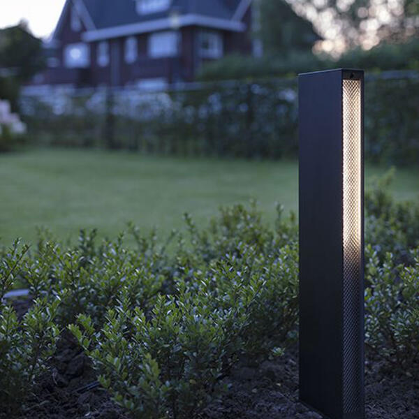 in-lite-evo-dark-staande-buitenlamp