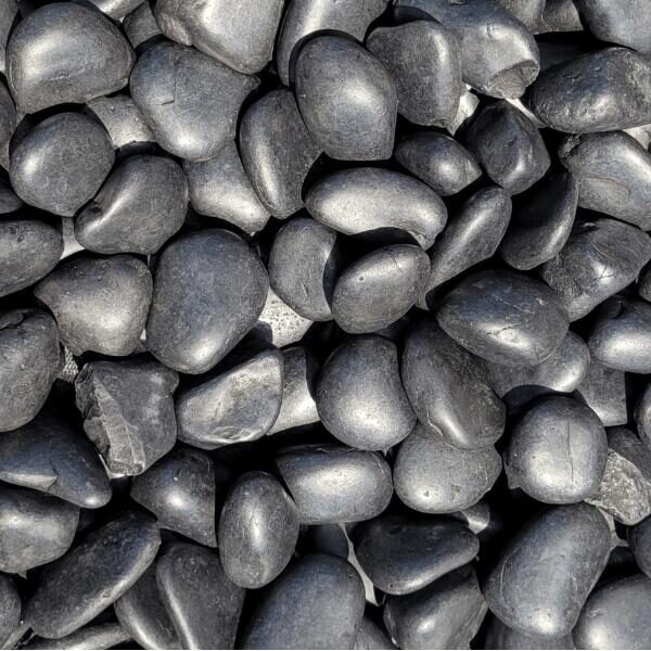 Beach Pebbles Deep Black zak 25kg.