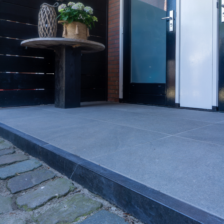 Blue stone afdekstrook gezoet 5 cm. dik