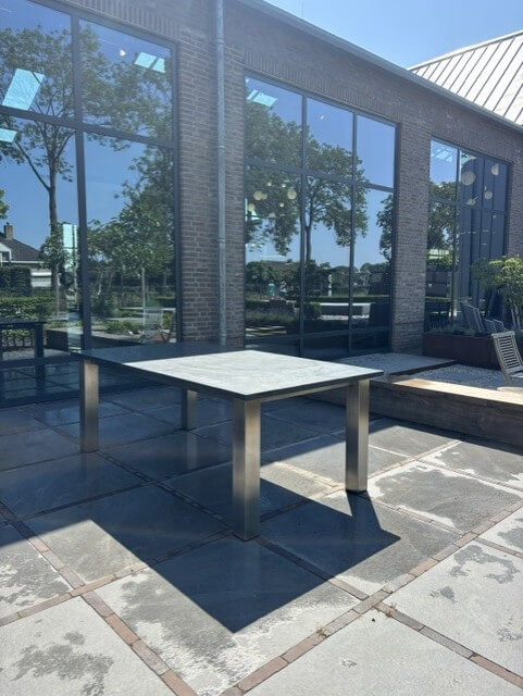 Orient Black Tafel + RVS onderstel