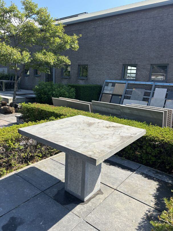 Blue Stone Tafel gekapt onderstel