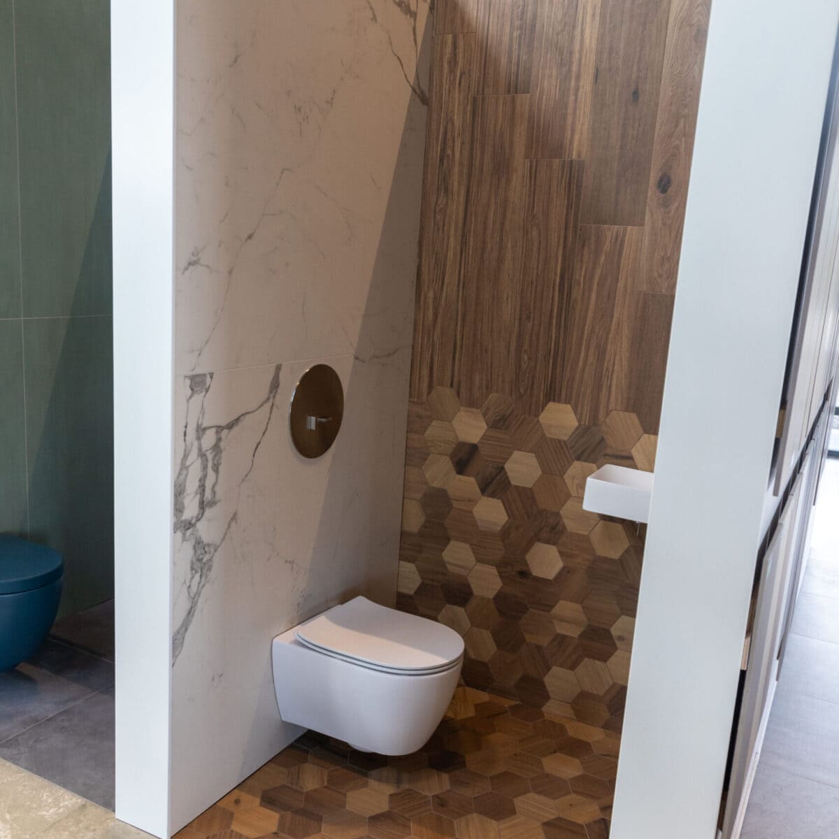 Keramische wc met bijpassende bril mat wit
