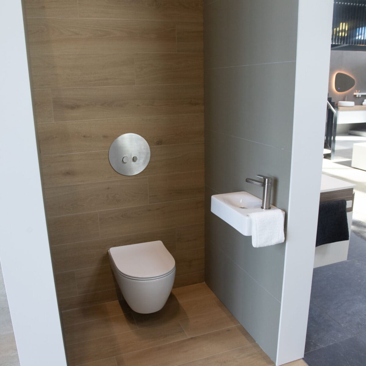 Keramisch hangtoilet met bijpassende toiletbril